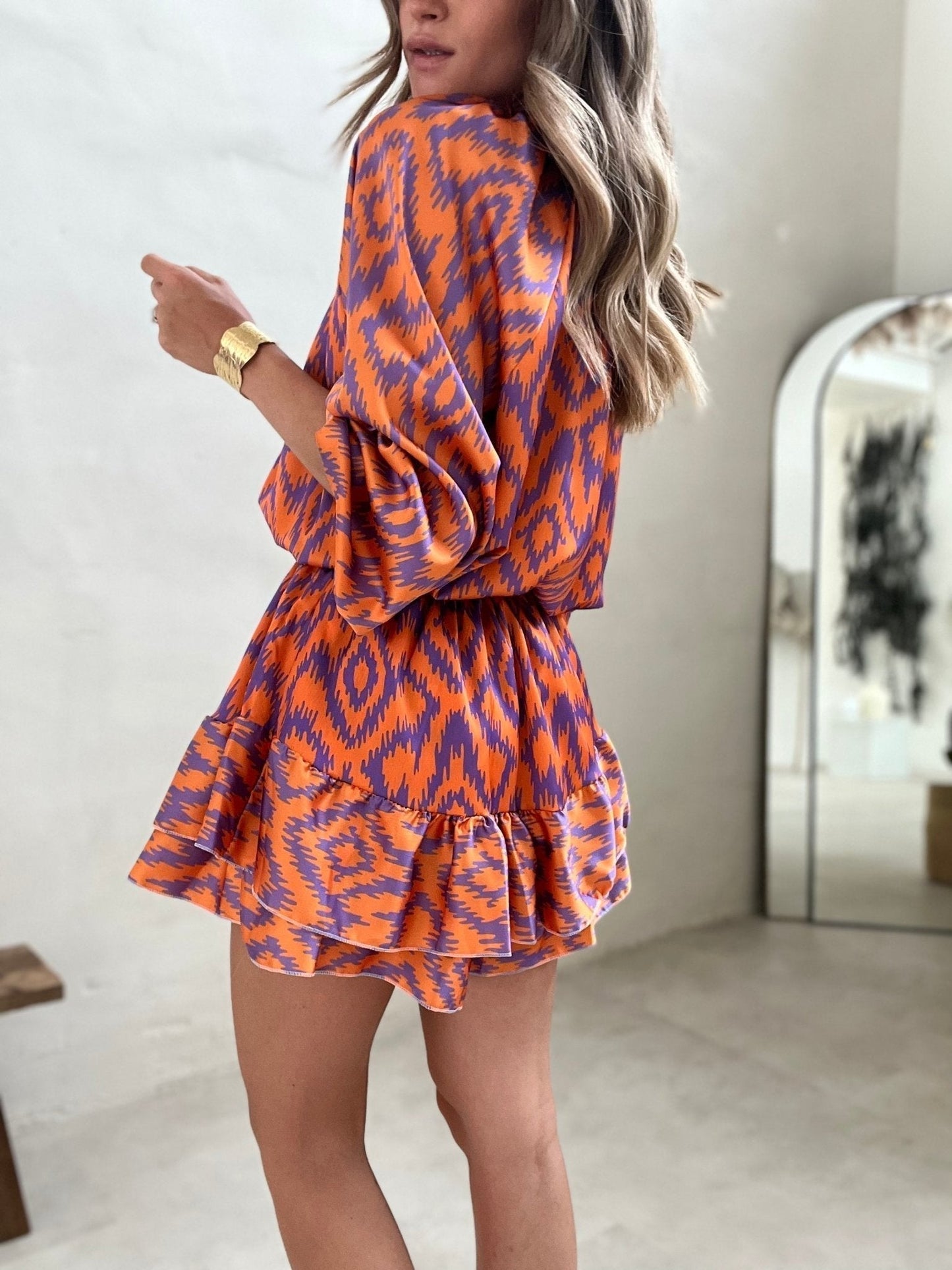 Jumpsuit i orange satin